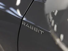 VW Golf Rabbit mHEV DSG in Delfingrau Metallic