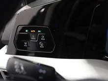 VW Golf Rabbit mHEV DSG in Delfingrau Metallic