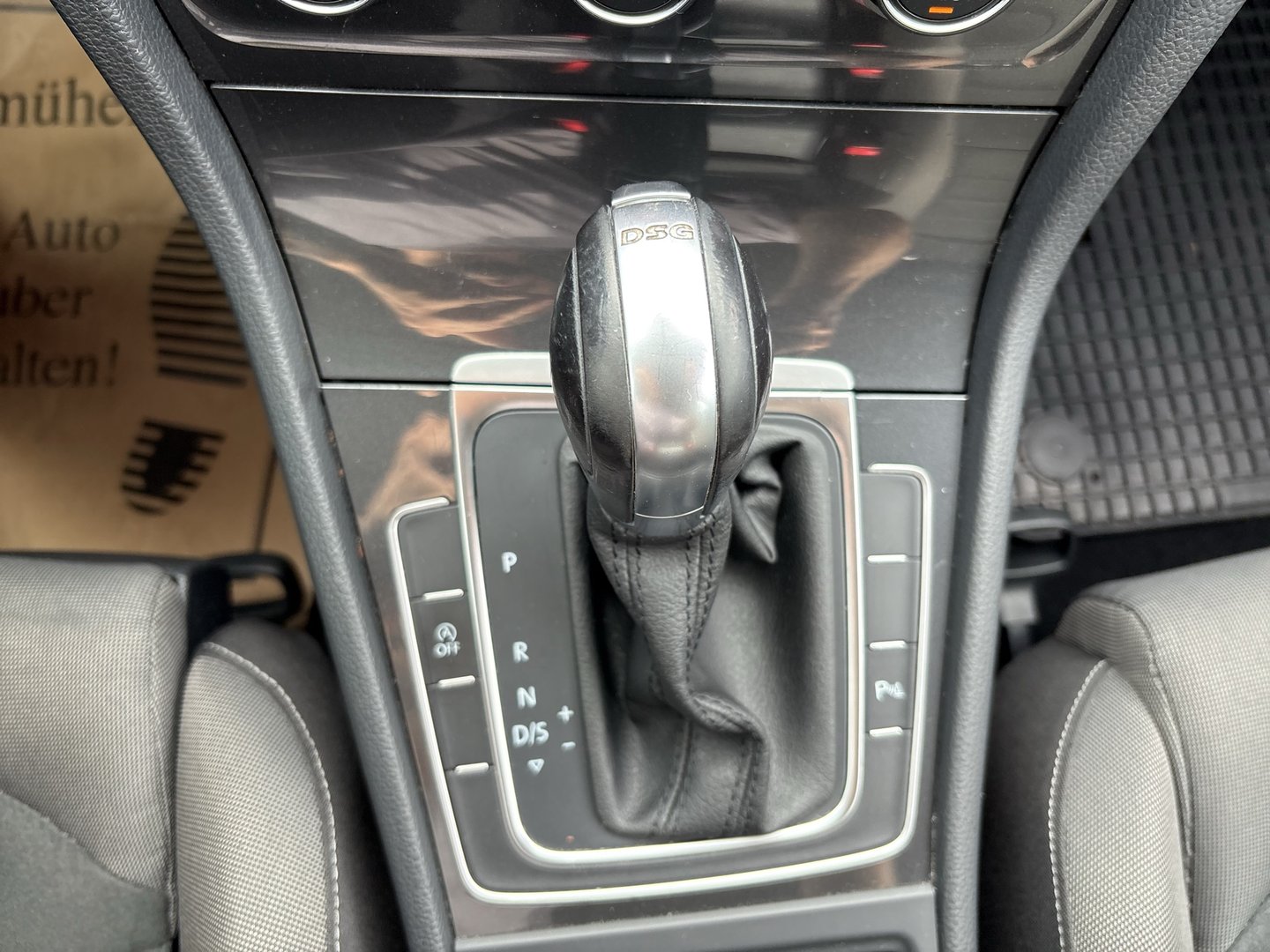 VW Golf Variant Trendline TDI | Bild 16 von 21