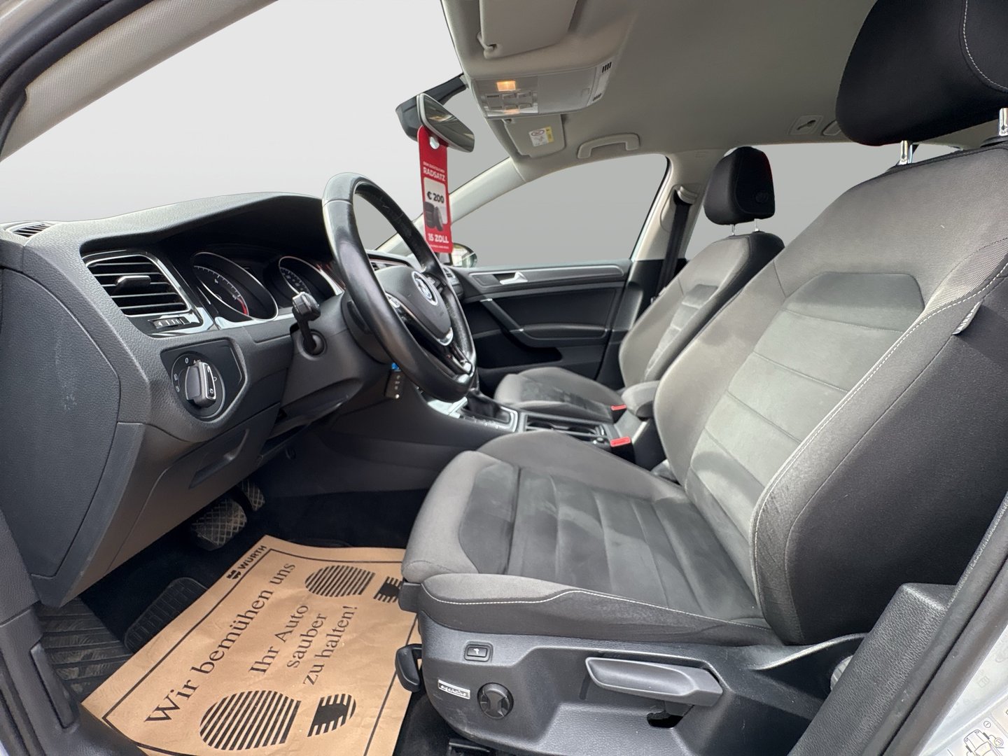VW Golf Variant Trendline TDI | Bild 9 von 21