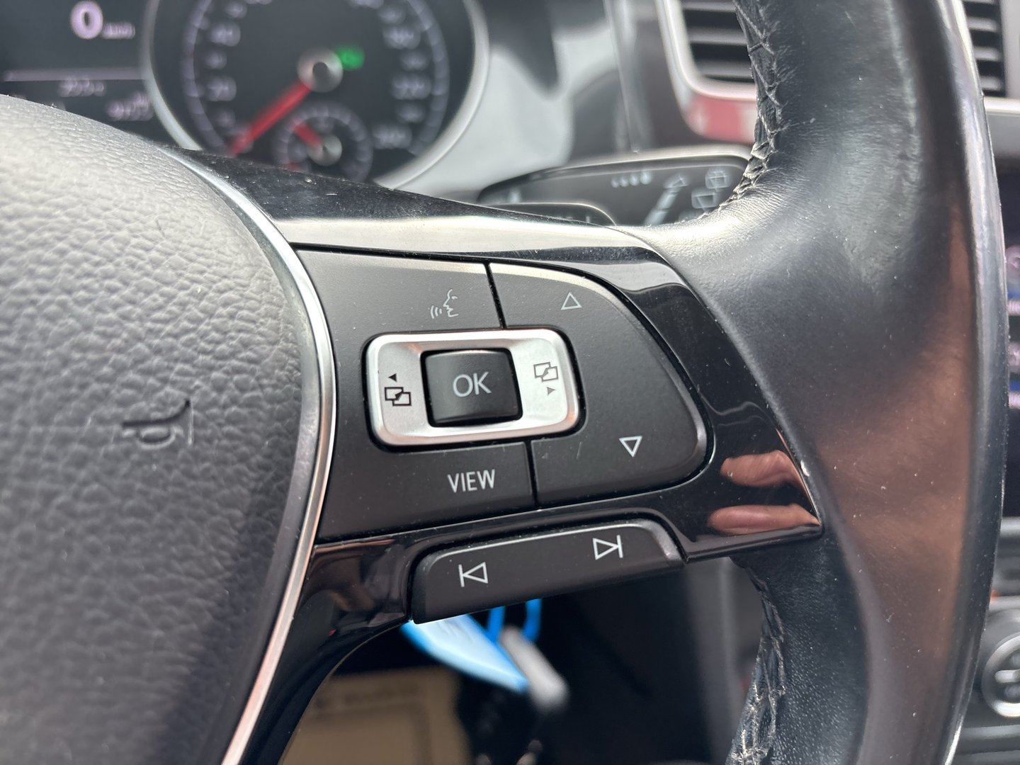 VW Golf Variant Trendline TDI | Bild 13 von 21