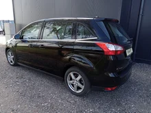 Ford C-MAX Grand C-MAX Titanium 1,0 EcoBoost in schwarz - metallic
