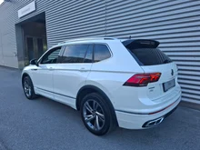 VW Tiguan Allspace R-Line TDI 4MOTION DSG in Oryxweiß Perlmutteffekt
