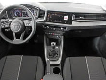 Thumbnail-Foto von Fahrzeug