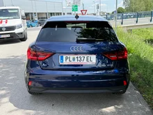 Thumbnail-Foto von Fahrzeug