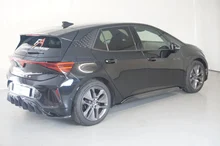 CUPRA Born PLUS 58/61 140kW/190PS in Nacht-Schwarz Metallic