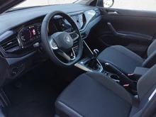 VW Taigo Friends TSI in Rauchgrau Metallic