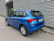 Škoda Kamiq Active TSI in Race-Blau Metallic