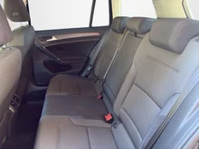 VW Golf Variant Rabbit TDI in Deep Black Perleffekt