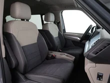 VW Multivan Edition ÜH eHybrid 180 kW 4M in Puregrey/Dach Deepblack