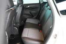 Opel Crossland 1,2 Turbo Business Edition in weiss - normal