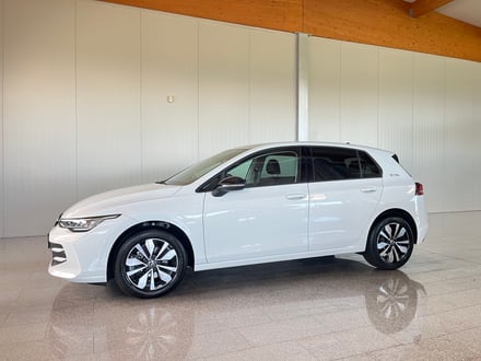 VW Golf Life TSI