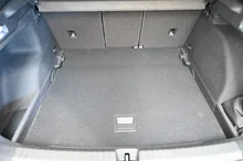 CUPRA Terramar 1.5 e-TSI 150 PS DSG in Tambora-Grau Metallic