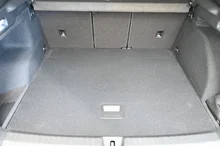 CUPRA Terramar 1.5 e-TSI 150 PS DSG in Tambora-Grau Metallic