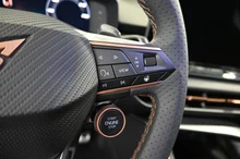 CUPRA Terramar 1.5 e-TSI 150 PS DSG in Tambora-Grau Metallic