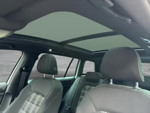 VW Golf Variant GTD Variant TDI DSG in White Silver Metallic