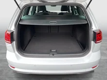 VW Golf Variant GTD Variant TDI DSG in White Silver Metallic