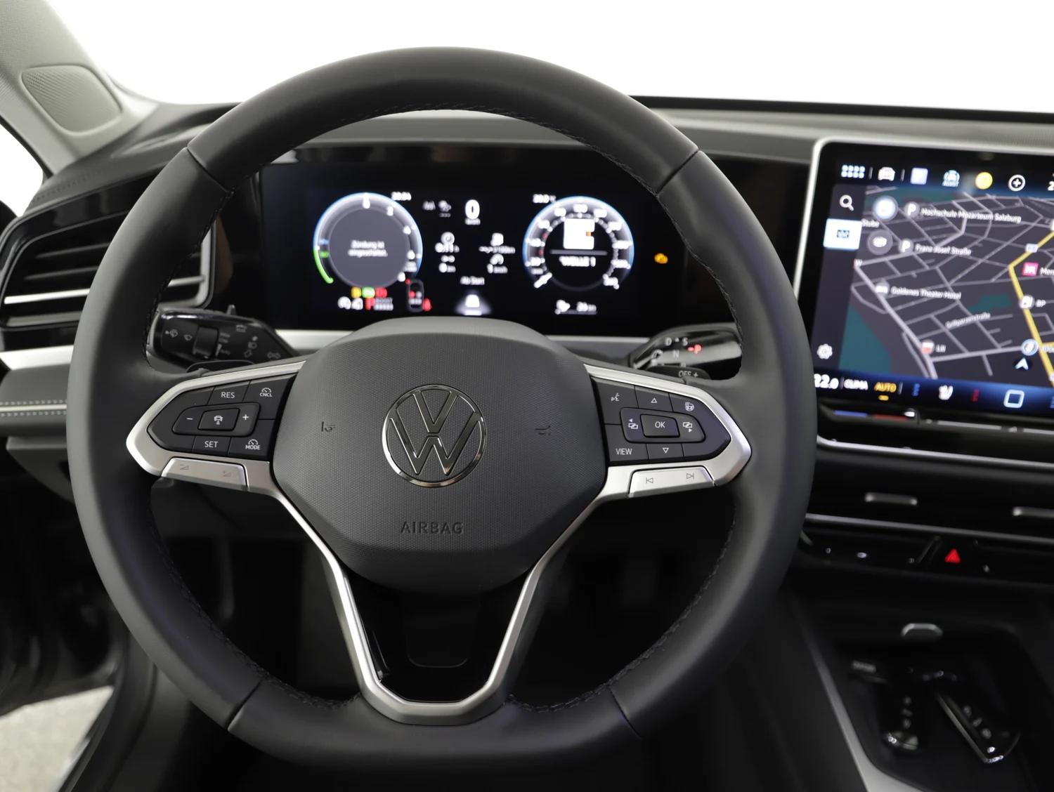 Bild eines VW Passat Variant Business eHybrid 150kW