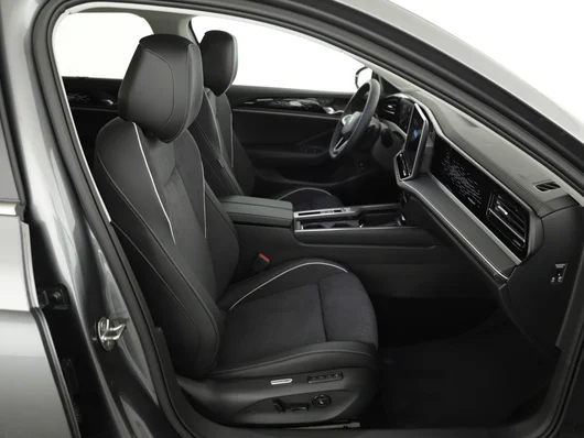 Bild eines VW Passat Variant Business eHybrid 150kW