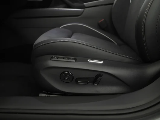 Bild eines VW Passat Variant Business eHybrid 150kW
