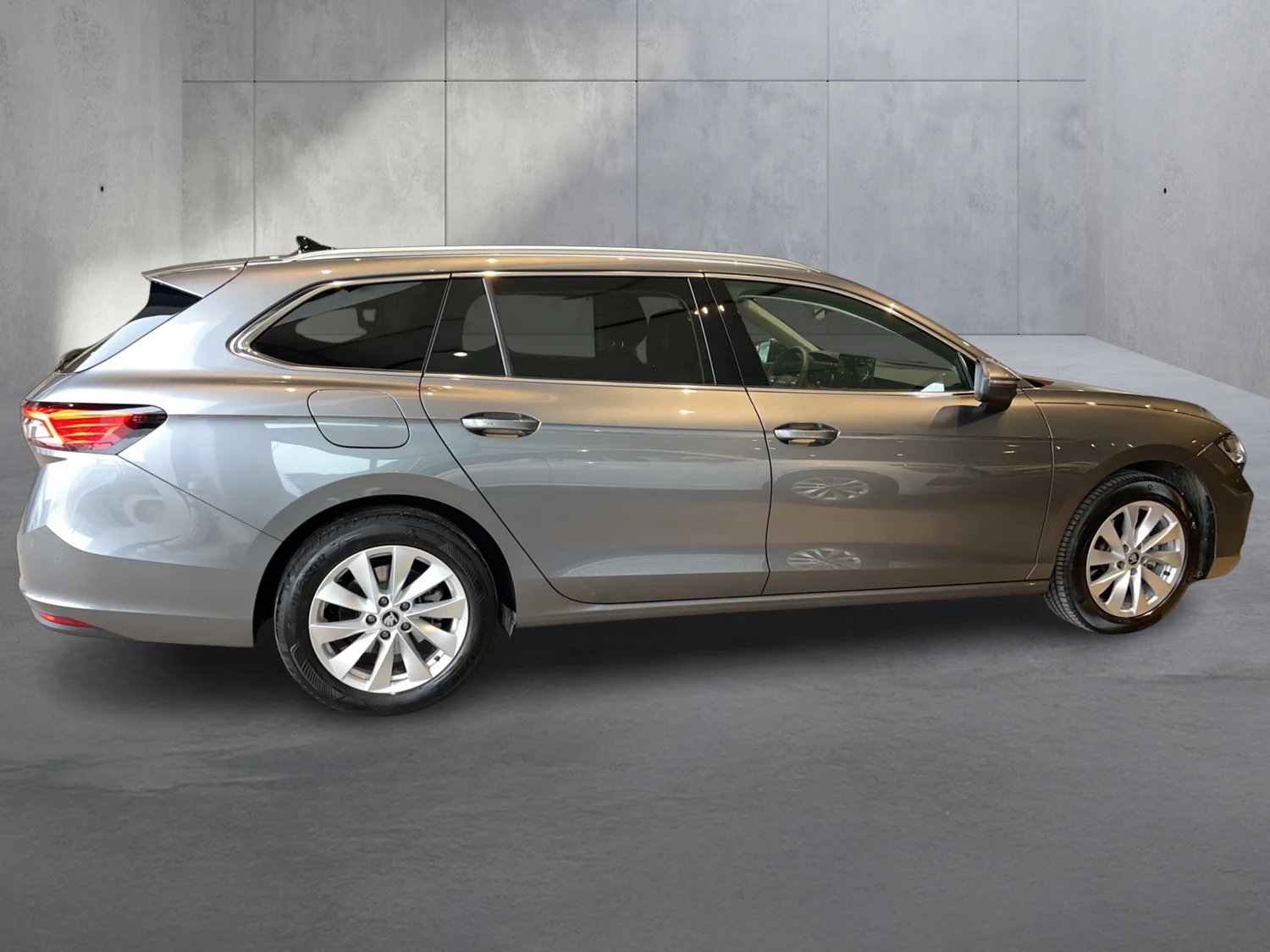 Bild eines Škoda Superb Combi Selection TDI DSG