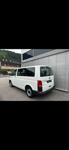 VW Transporter Kombi TDI in candyweiß