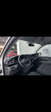 VW Transporter Kombi TDI in candyweiß