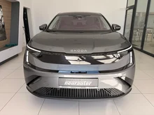 Škoda Peaq Selection 90x in Graphit-Grau Metallic