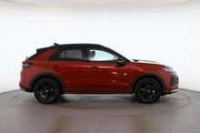 VW T-Roc Style eTSI DSG in Flame Red Dach Black Uni