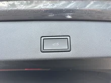 VW Golf Variant Business mHeV DSG in Delfingrau Metallic