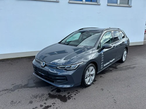VW Golf Variant Business mHeV DSG