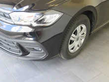 VW Polo 4Me in Deep Black Perleffekt