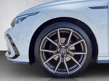 VW Golf R-Line mHEV TSI DSG in Pure White