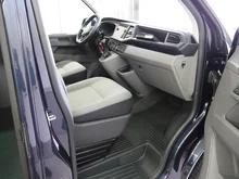 VW Kastenwagen Transporter Doka-Kastenwagen TDI 4MOTION in Starlightblue Metallic