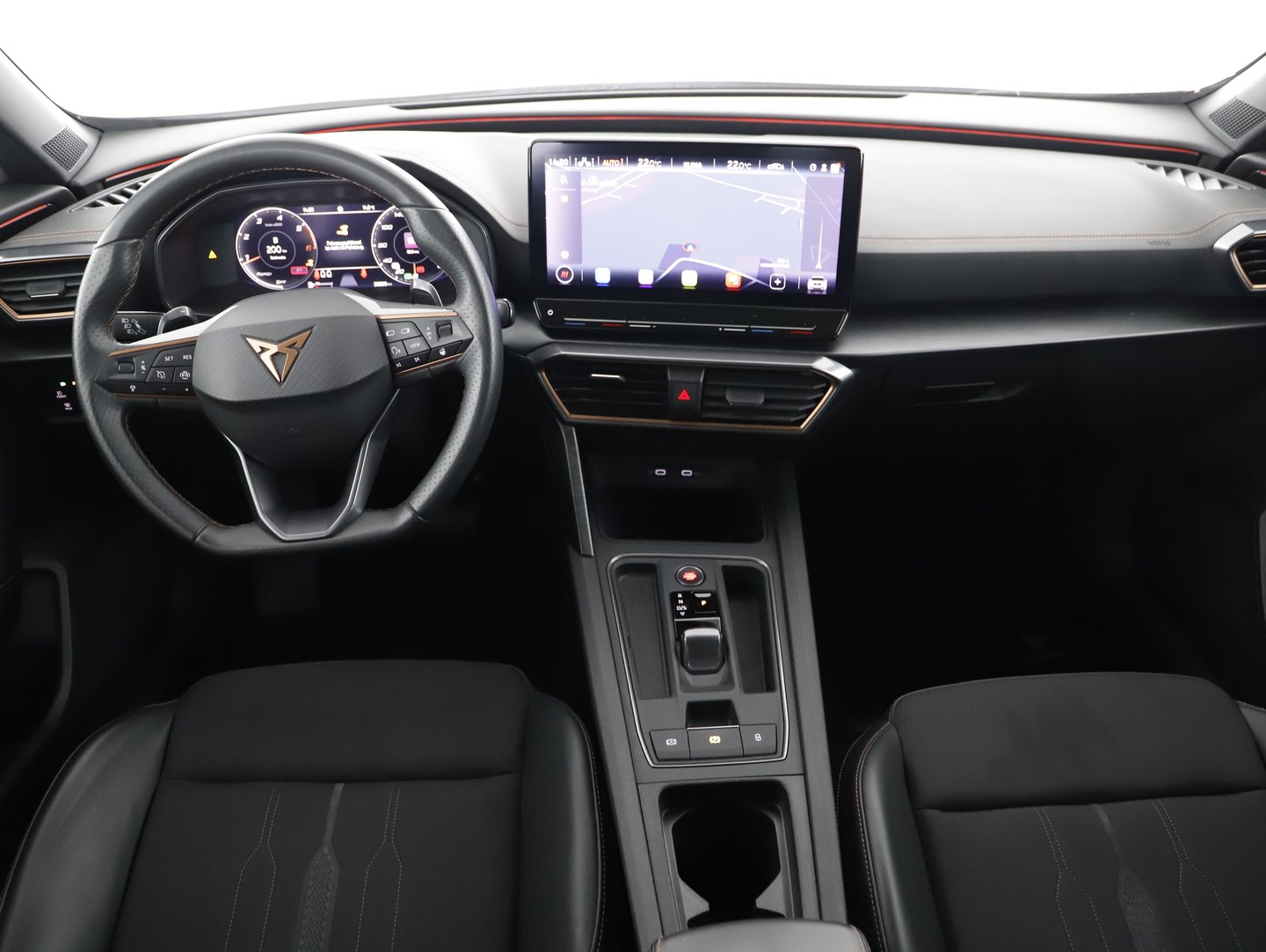 CUPRA Formentor 2.0 TDI 150 PS DSG 4Drive | Bild 10 von 17
