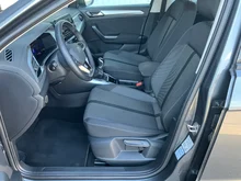 VW T-Roc Life TSI in Indium Grau Metallic