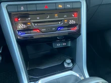 VW T-Roc Life TSI in Indium Grau Metallic