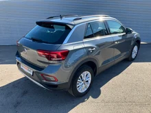 VW T-Roc Life TSI in Indium Grau Metallic
