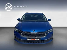 Škoda Octavia Combi Selection TSI mHEV DSG in Race-Blau Metallic