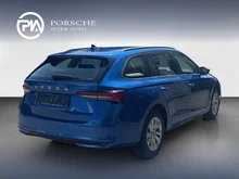 Škoda Octavia Combi Selection TSI mHEV DSG in Race-Blau Metallic