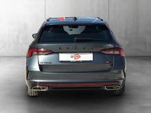 Škoda Octavia Combi RS TDI DSG in QUARZ-GRAU METALLIC