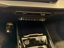 Audi Q3 TDI 110 kW  intense in Mythosschwarz Metallic