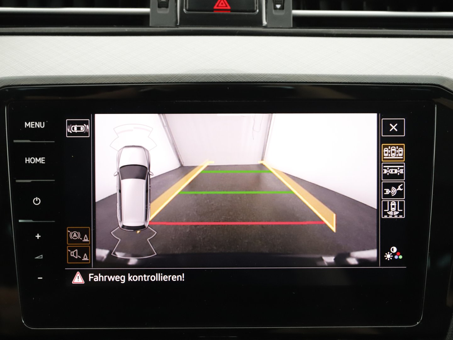 VW Passat GTE Variant | Bild 16 von 26