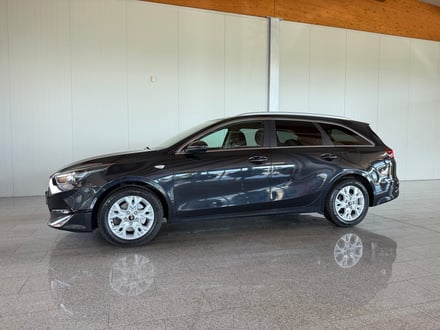 Kia ceed SW 1,5 TGDI Silber