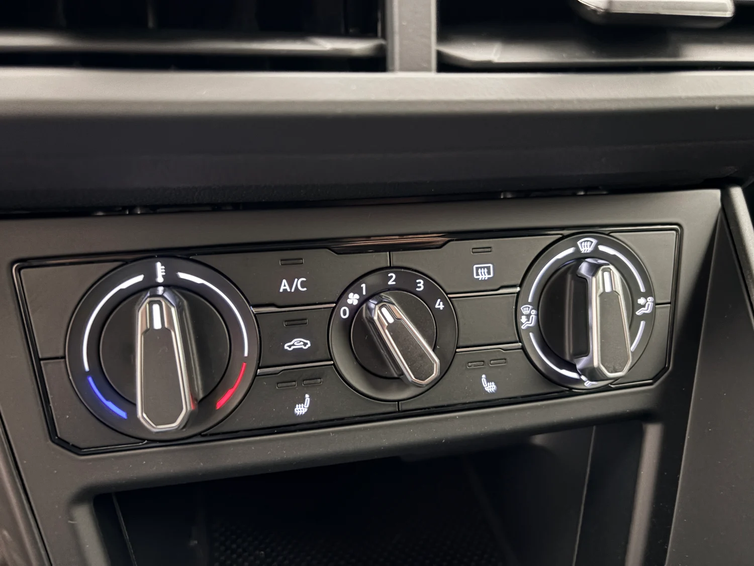 Bild eines VW Taigo 4Me TSI