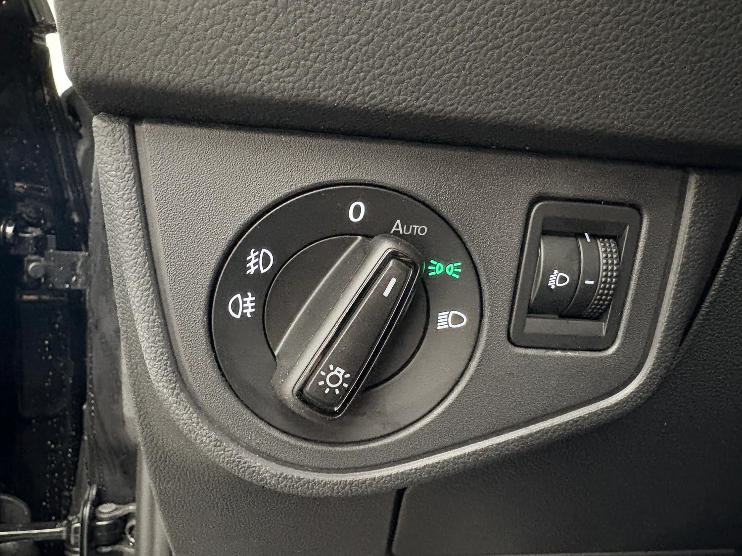 Bild eines VW Taigo 4Me TSI