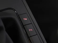 SEAT Arona Style Edition 1.0 TSI DSG in Liminal-Rot Dach Nacht-Schwarz
