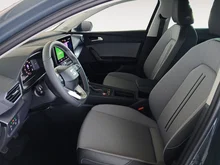 SEAT Leon Style Edition 1.5 TSI 115 PS in Fjord-Blau