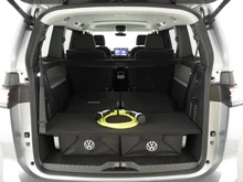 VW ID Buzz ID. Buzz Pro 210 kW in Monosilber Metallic