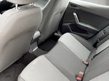 SEAT Ibiza Reference Edition 1.0 80PS in Nacht-Schwarz Metallic